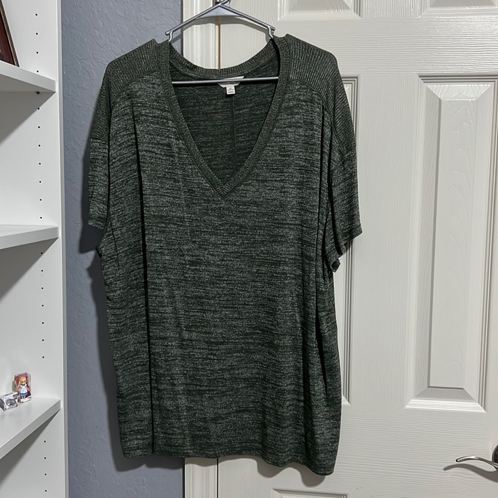 Green terra sky shirt size 2x